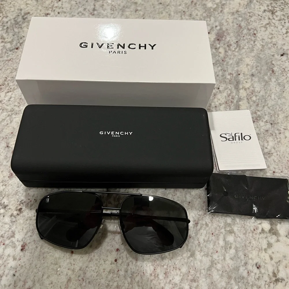 Givenchy Unisex GV7193/S‎ 60mm Sunglasses- NWT